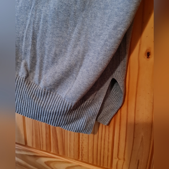 Jeanne Pierre Pullover Sweater Ribbing on Sides, Neck & Bottom V Neck Hoodi EUC - Picture 6 of 6